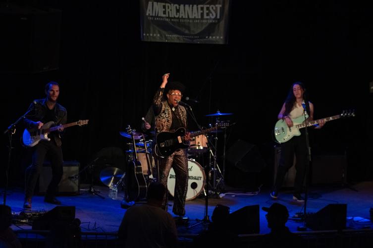 Amythyst Kiah-10.jpg