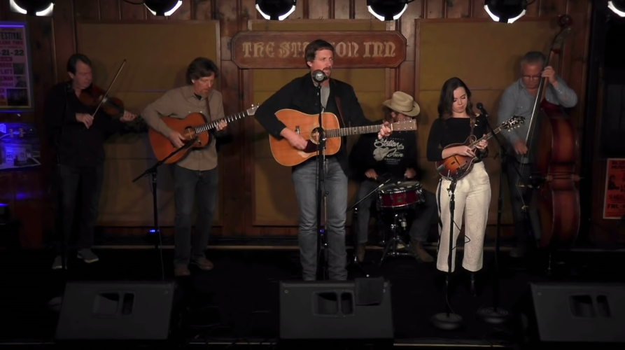 Watch Sturgill Simpson & Co. Shred ‘Life of Sin’ on <i>Fallon</i>