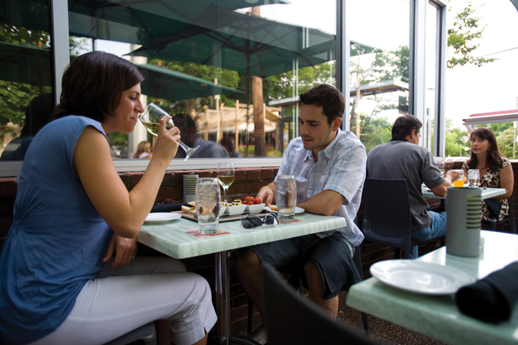 Sunset Grill closes, ending a 24-year chapter in Nashville restaurant history