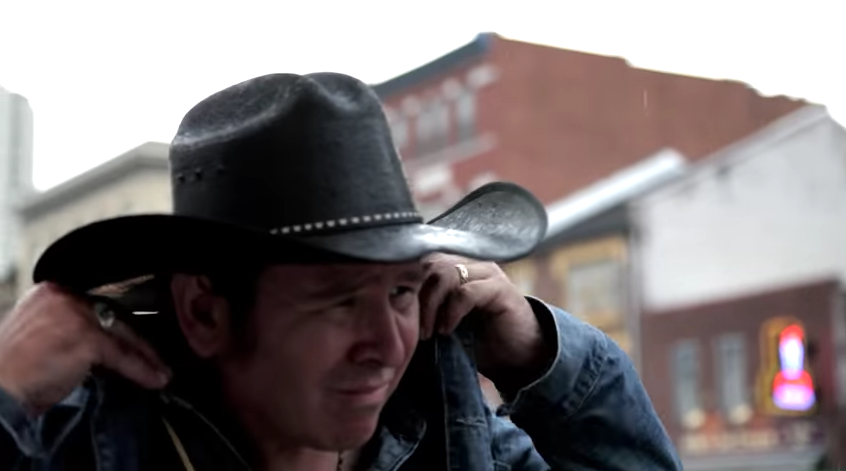 Cream Premiere: See Grant-Lee Phillips Get Caught in 'Tennessee Rain'