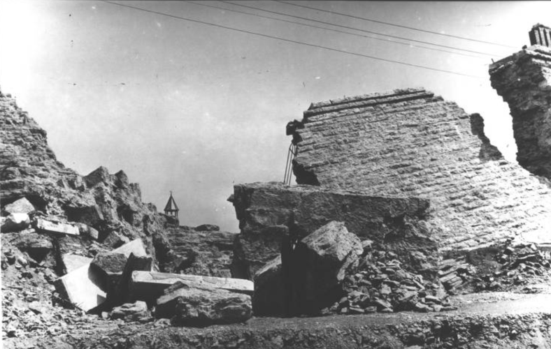 Stone debris from the Nashville reservoir break