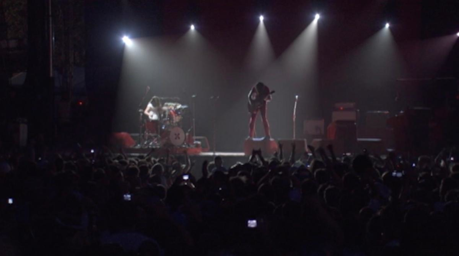 Watch The White Stripes Play 'Seven Nation Army' at Bonnaroo 2007