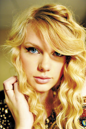 Taylor Swift Likes Pizza, but not Sushi