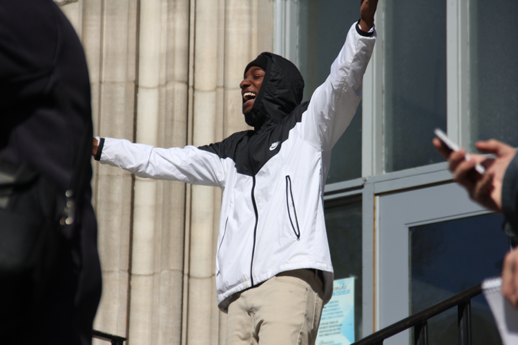Nashville Students Walk Out of School Demanding Action on Gun Violence