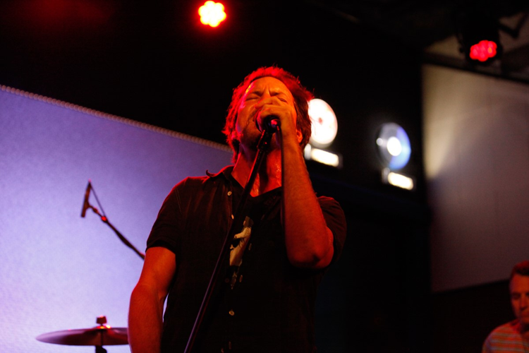 Pearl Jam Spins the Black Circle, Jams With Jack White at Surprise Third Man Show