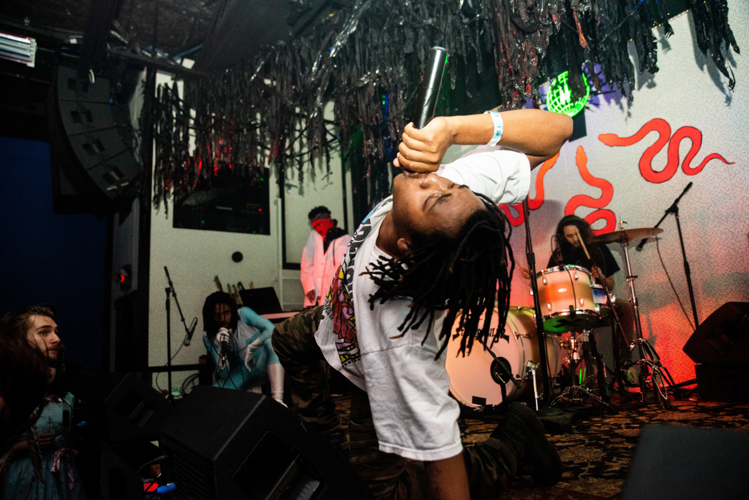 BbyMutha, Starcrawler and More Cast a Spell at Third Man