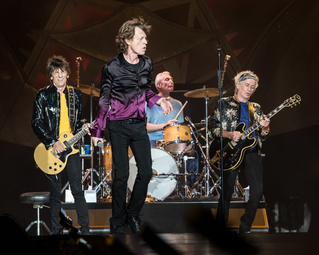 Rolling Stones Defeat Time at LP Field