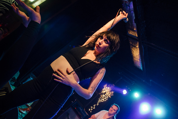 Those Darlins Take a Bow at The Basement East