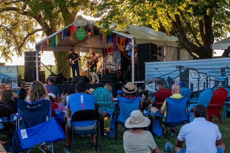 Pilgrimage2021_Hailey Whitters_1.jpg