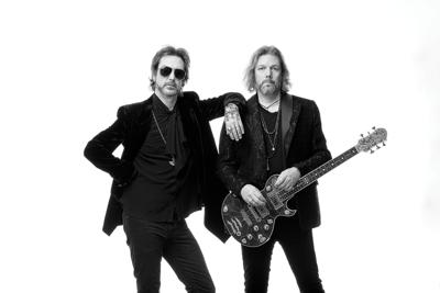 musicThe-Black-Crowes-2023_12_08-0350b_Credit-Ross-Halfin.jpg