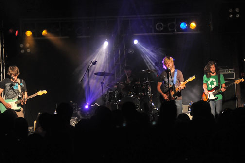 The Spin: AutoVaughn, De Novo Dahl, and The Pink Spiders