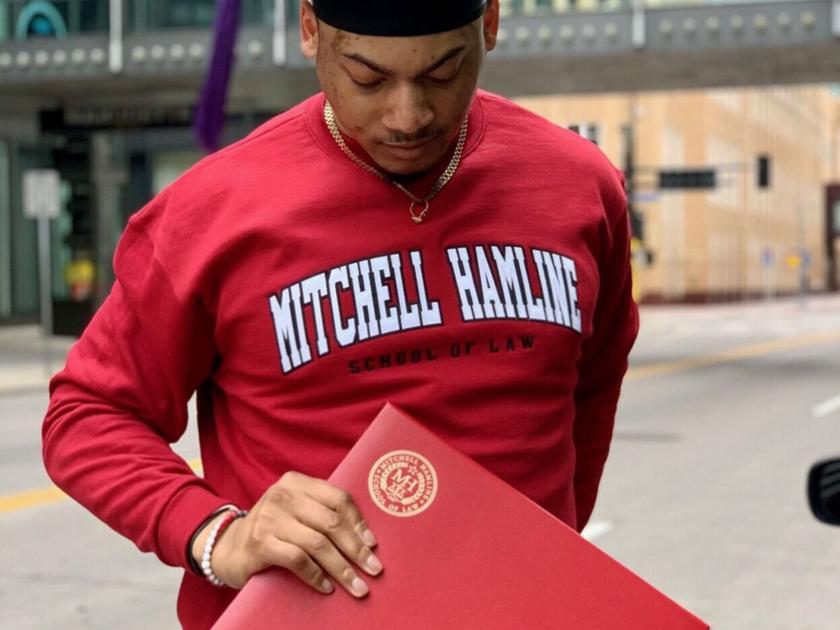 Previous Washington State linebacker Jeremiah Allison climbs an additional mountain, fulfilling lifelong lawyer aspiration | Washington Point out College Previous Washington State linebacker Jeremiah Allison climbs an additional mountain, fulfilling lifelong lawyer aspiration | Washington Point out College