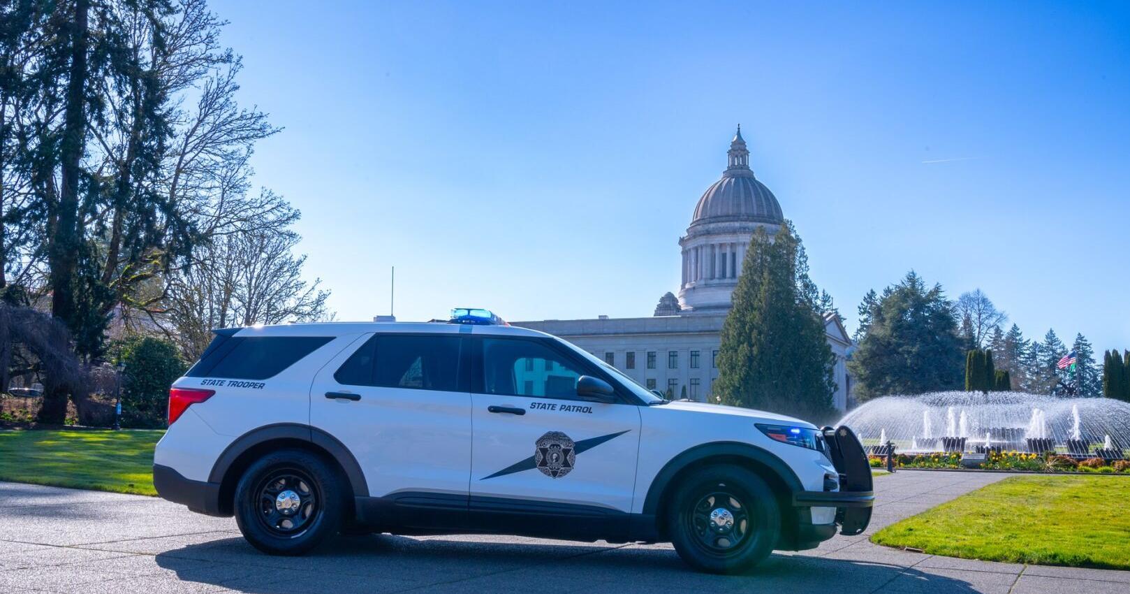 Semi-truck crash with two cars blocks state route 12 - Vimarsana News