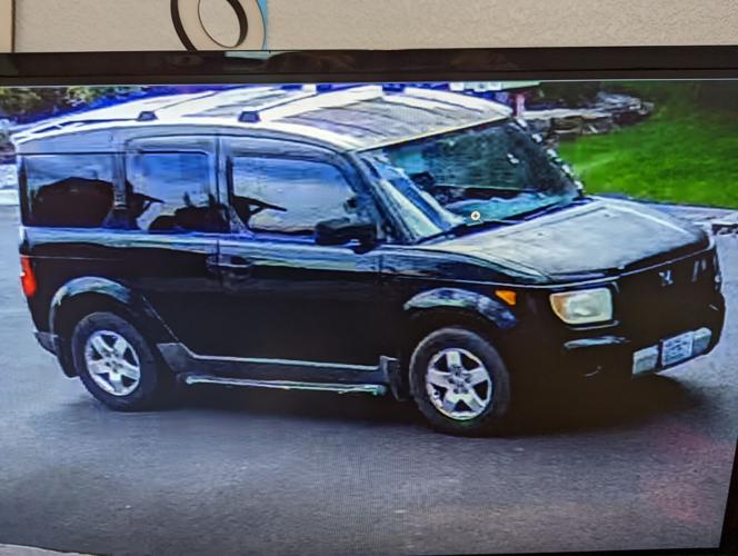 Zillah police looking for home invasion suspect News