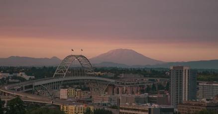 Portland flights return to Pasco as Alaska Airlines launches PSC service