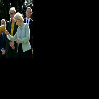 Australia, EU agree sweeping new trade pact