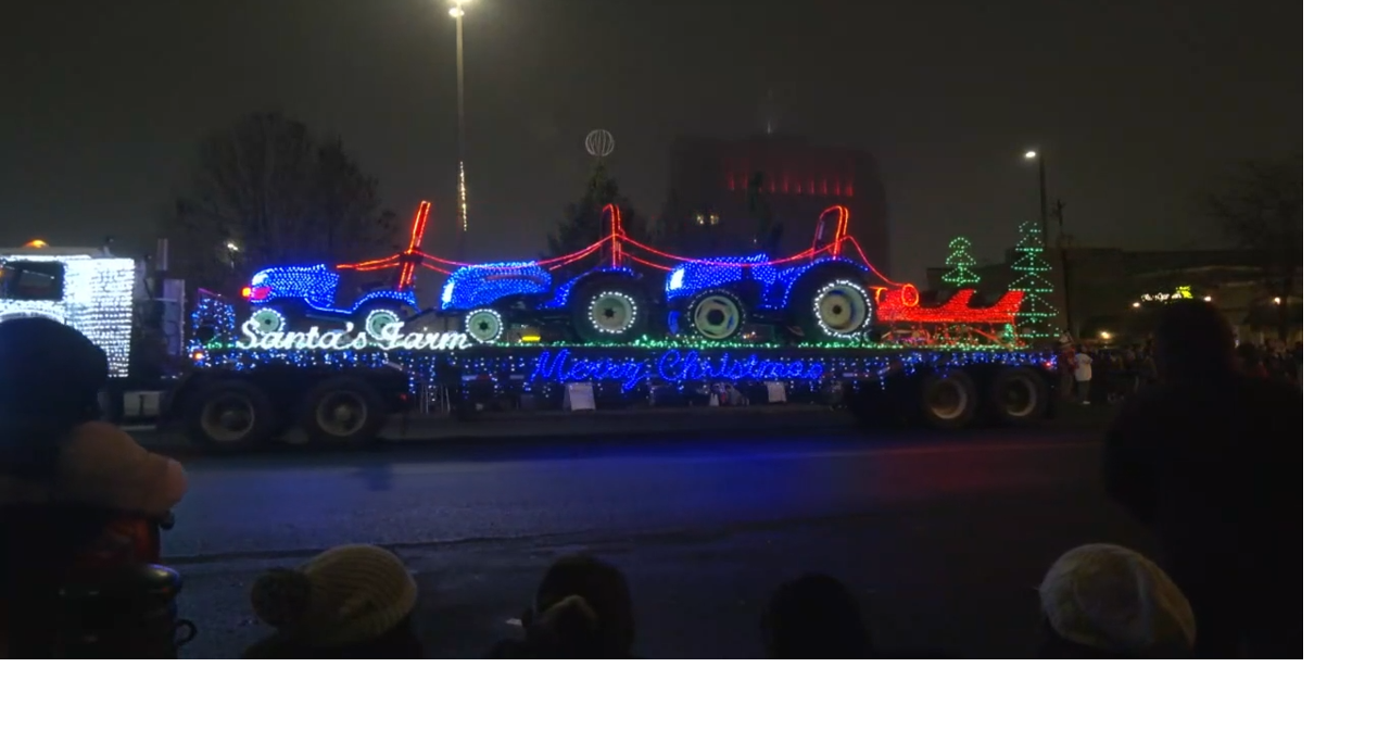 The 24th annual Yakima Holiday Parade lights up downtown News