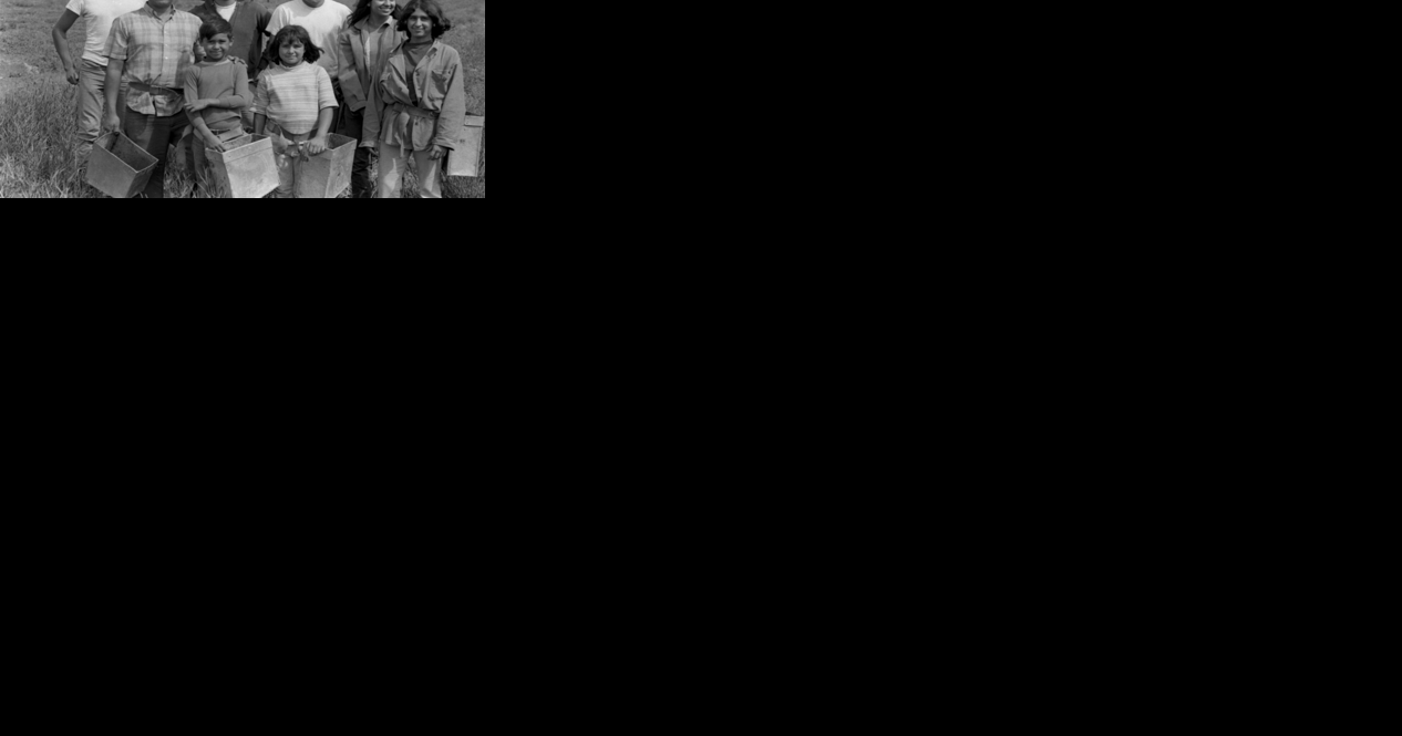 Exhibition of historic Yakima Valley Farmworker photos on display at WSU - Vimarsana News