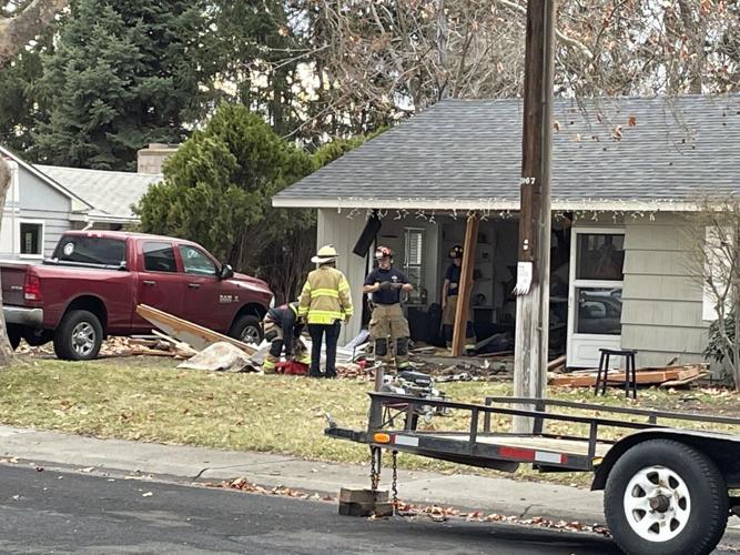 Car crashes into Richland house while no one is home