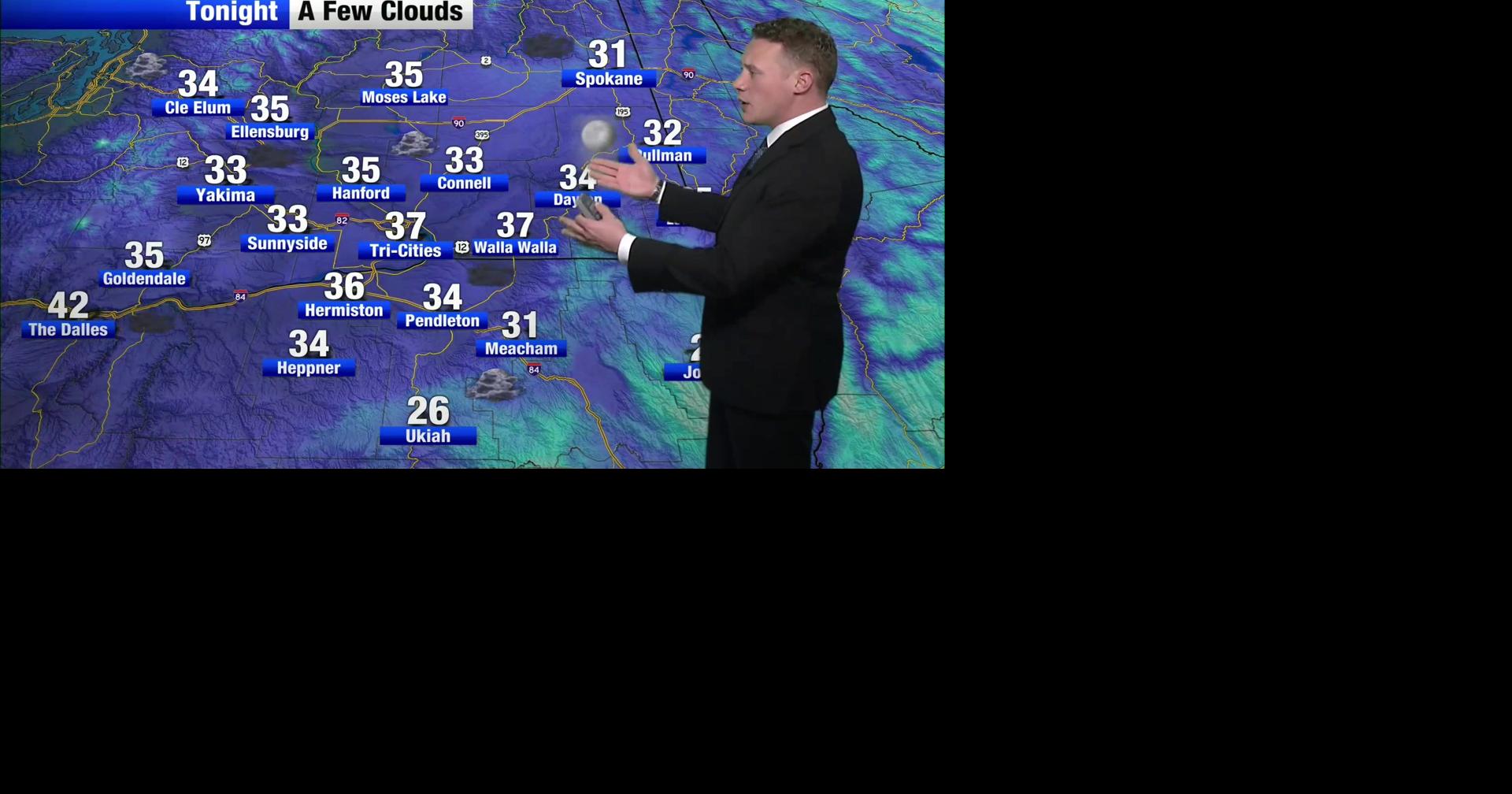Warm and cloudy heading into the weekend with more showers Friday in ...
