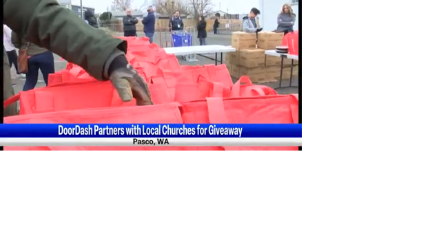 Local Baptist churches and elected officials hand out holiday meals in Pasco - Vimarsana News