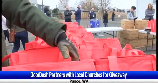 Local Baptist churches and elected officials distribute holiday meals in Pasco |  News