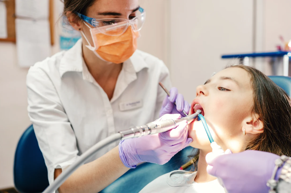 CDC Warns Of Bacteria In Dental Waterlines After Children Are Infected ...