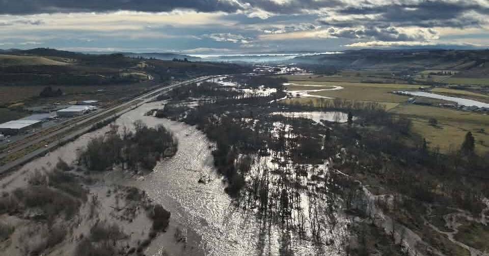 Heavy rain and flooding causing major road closures in Washington ...
