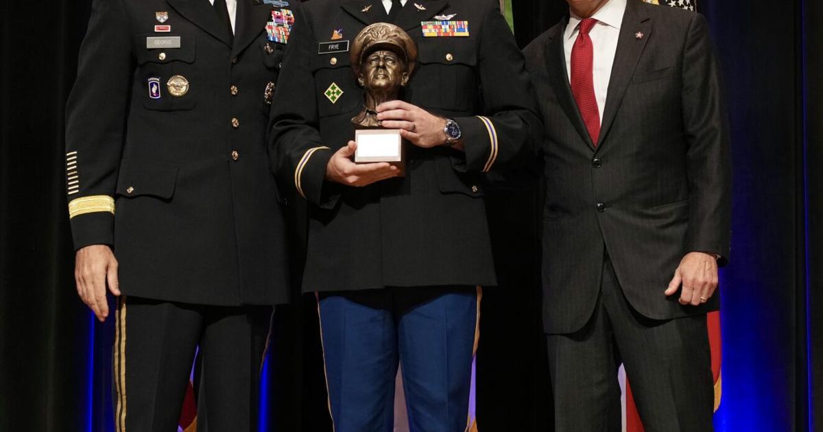 Oregon national guard Captain wins national award | News | nbcrightnow.com