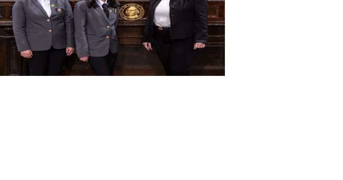 Two Yakima teens serve as pages for Rep. Mosbrucker in Olympia - Vimarsana News