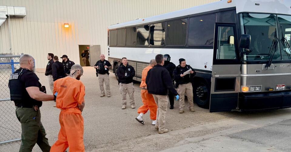 Idaho prisons send 120 inmates to Arizona facility due to overcrowding