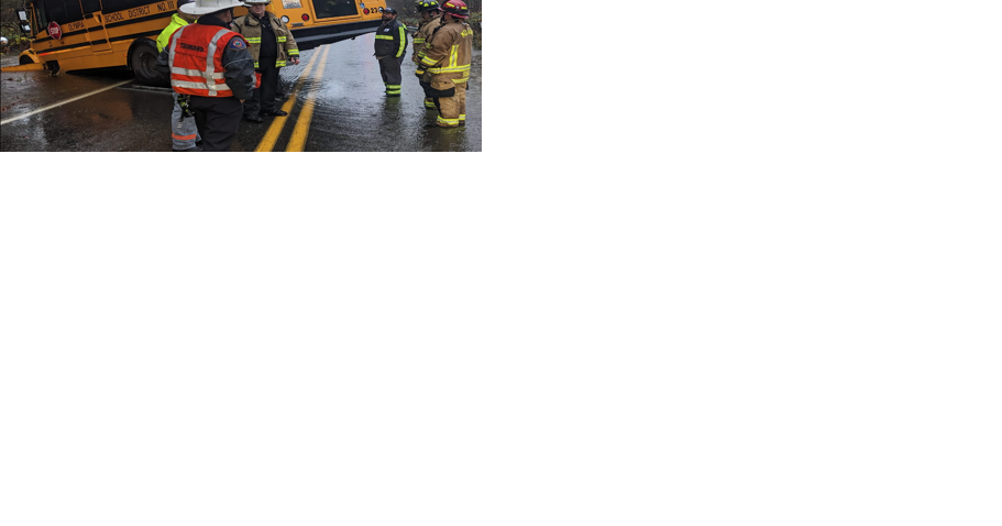 Students safe after bus gets stuck on flooded road in Olympia - Vimarsana News
