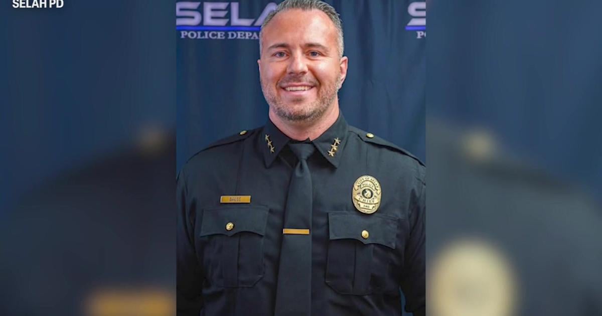 Officer Mike Gee Selah Police Department welcomes Michael Gause as new police chief ...
