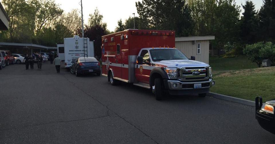 Wife of Man Who Died in Standoff Speaks Out and Questions Police ...