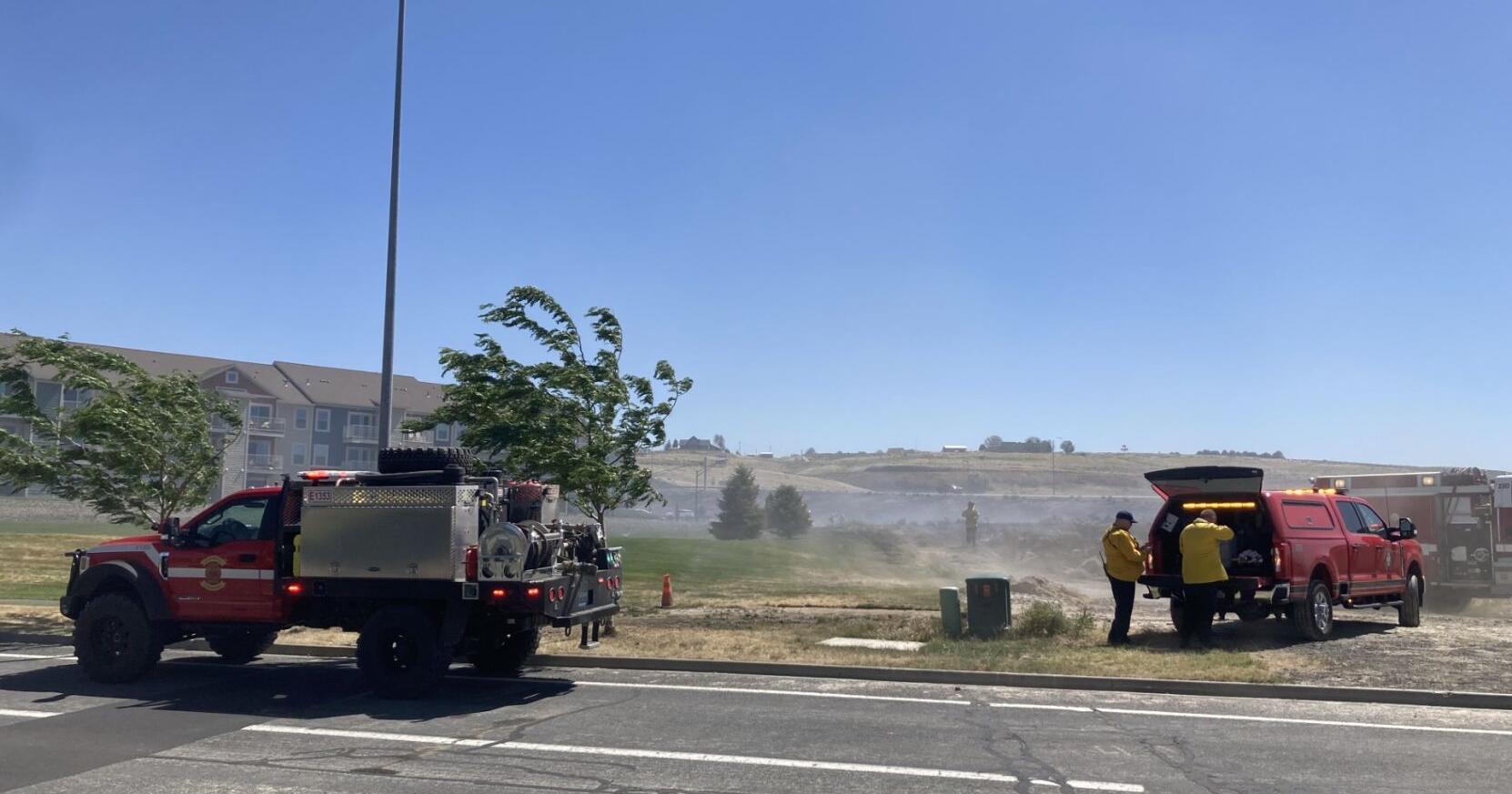 Fire on I-82 contained after threatening apartments - Vimarsana News