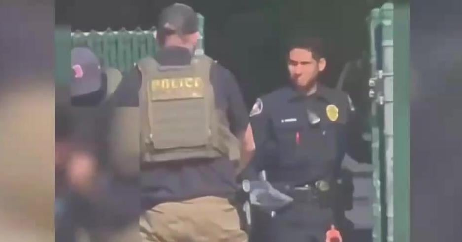 Person detained by ICE outside Yakima Police Station after jail release
