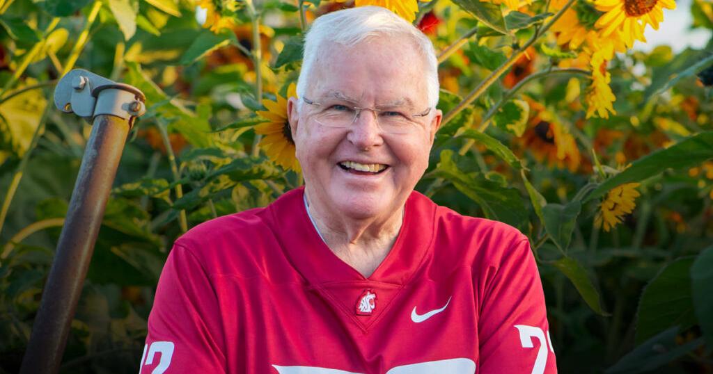 Flags to fly at half-staff to honor former state lawmaker, Pasco city ...