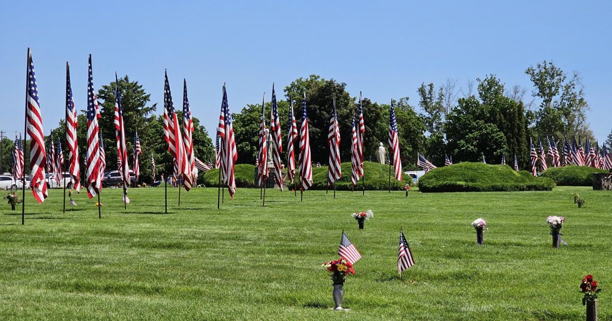 Sunset Gardens Einan's Memorial Day 2023