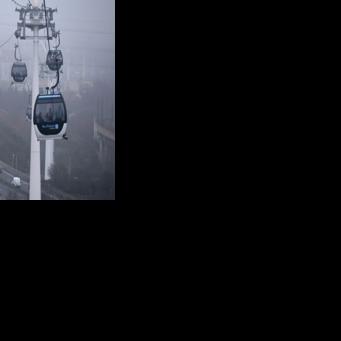 French officials launch the first urban cable car in the region of Ile-de-France