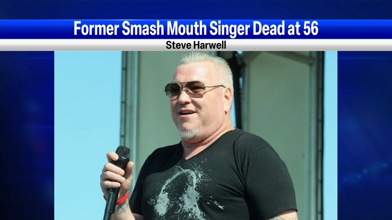 Smash Mouth singer Steve Harwell dies at 56 - CBS News