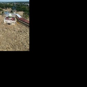 Indonesia's meteorological agency warned that severe weather is expected to continue, particularly heavy rainfall on Sumatra