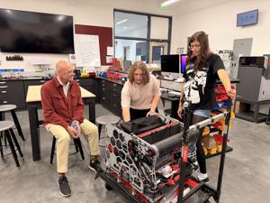 Umatilla Students Voice AI Concerns to Oregon Lawmakers