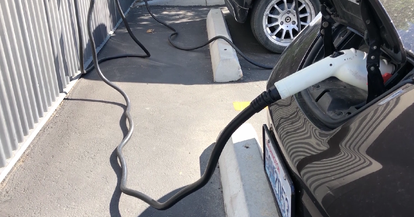 New public EV chargers en route to East Wenatchee