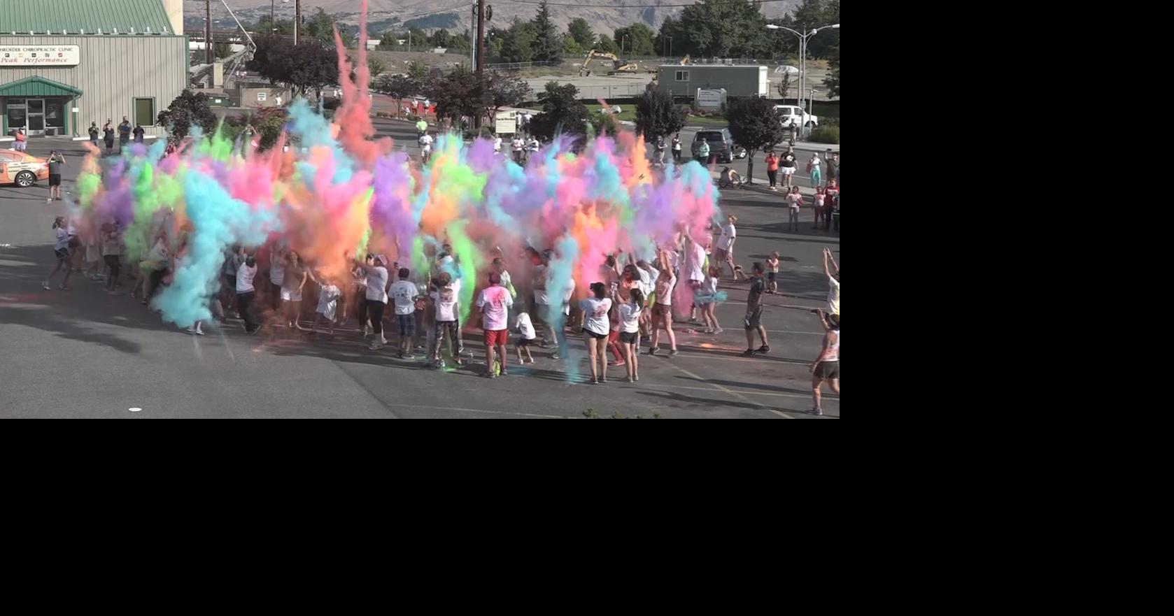 Color Rush raises more than $11,000 for Youth United | News | ncwlife.com
