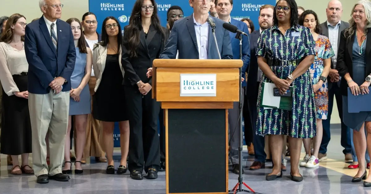Ferguson proposes FAFSA application requirement to graduate high school