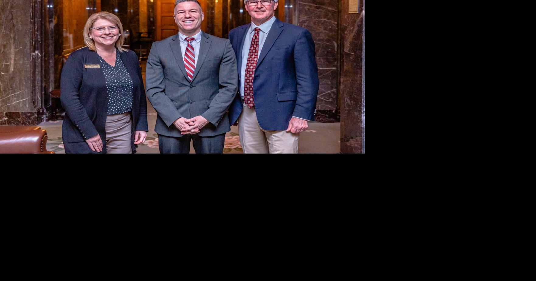 Local mayors endorse Hawkins for Chelan County Commissioner | News ...