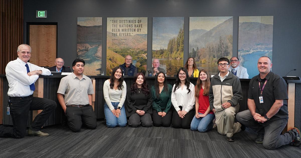 Wenatchee High School students help make facilities energy efficient