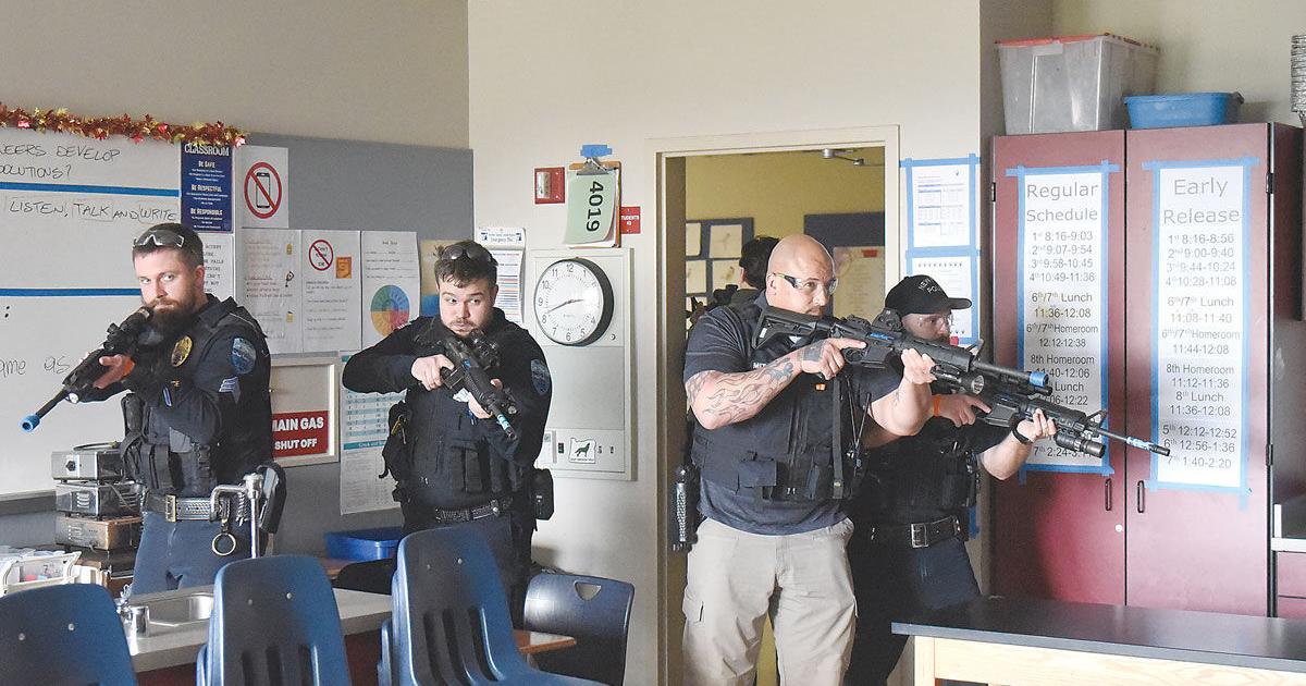 Active shooter training held at local schools | News | newportnewstimes.com