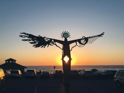 Sunset-at-nye-beach