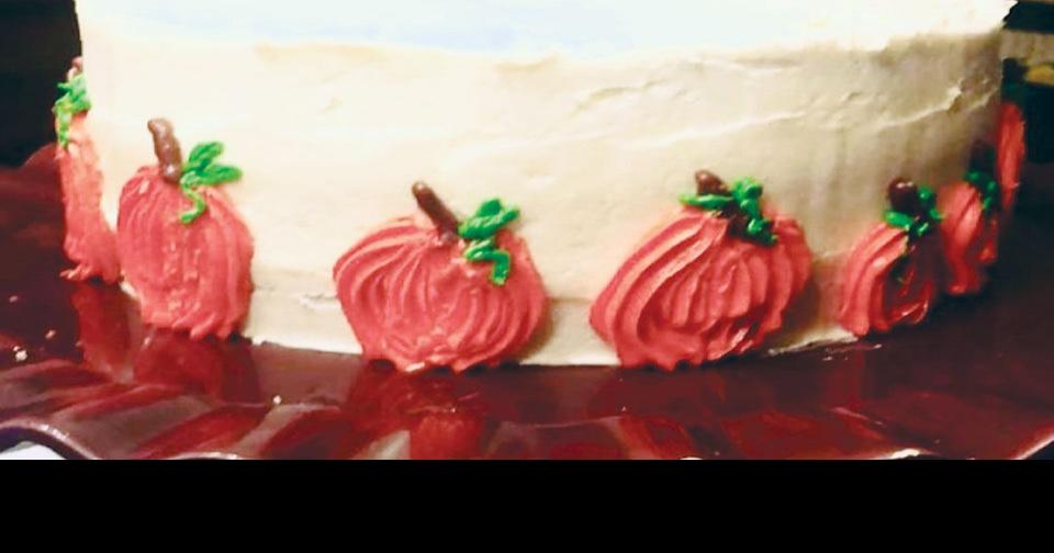 Applesauce cake with cream cheese buttercream frosting Food